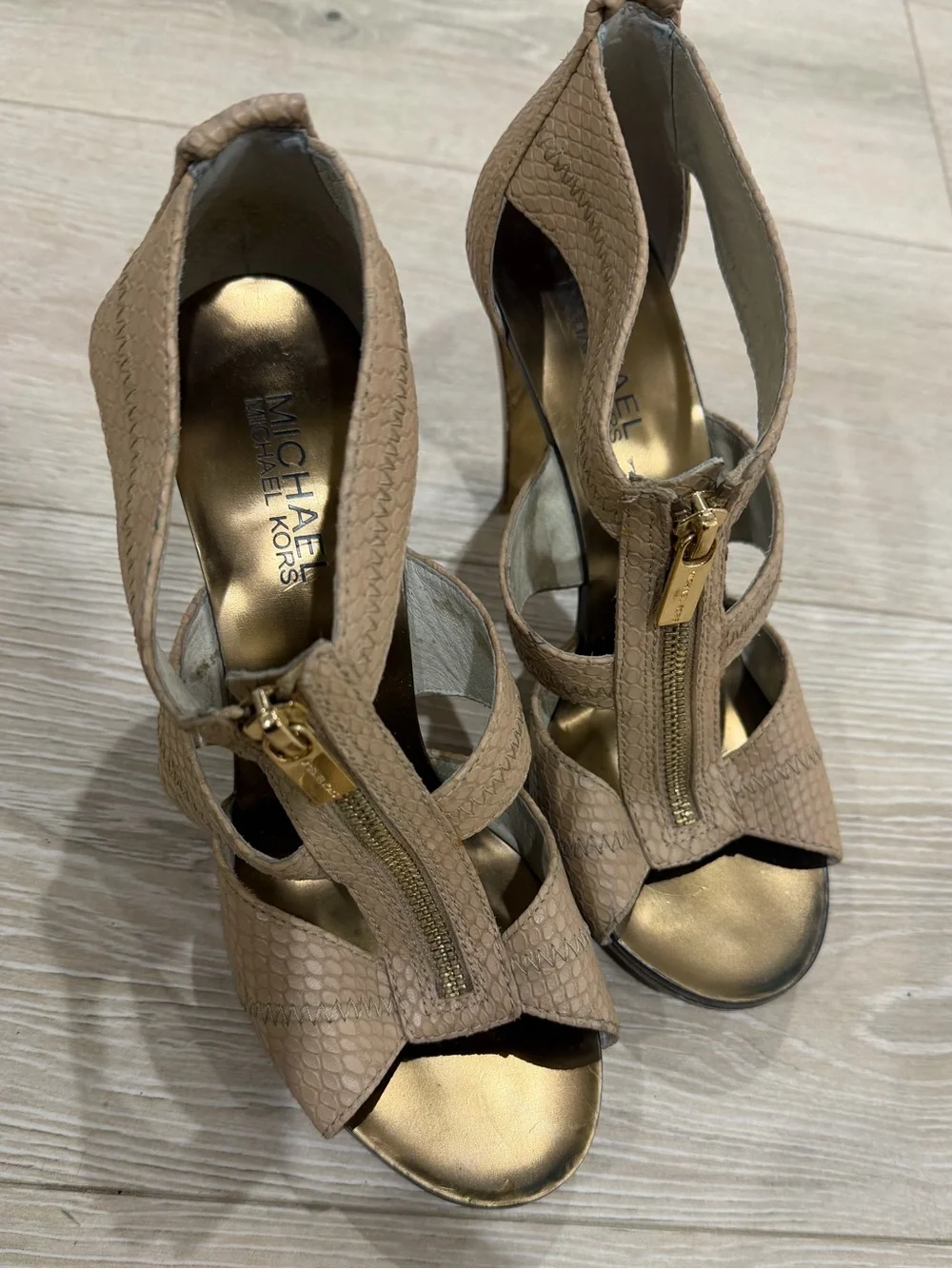 Michael Kors Nude Snakeskin Embossed Front Zip Cage Heels Size 7